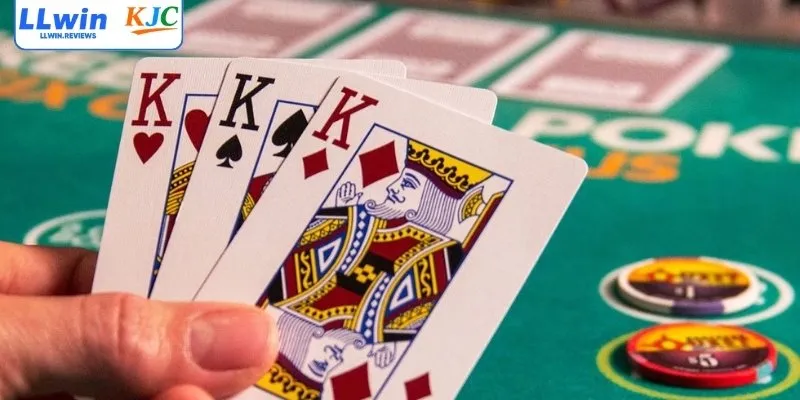Vì sao Three Card Poker được nhiều hội viên lựa chọn?